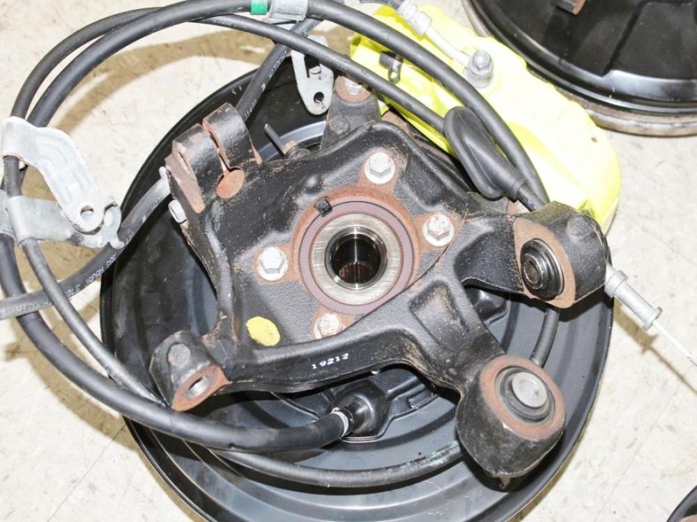 2018-2021 Subaru WRX STI OEM 6Pot 2Pot Brembo Brakes Calipers Rotors Spindles : Image 34