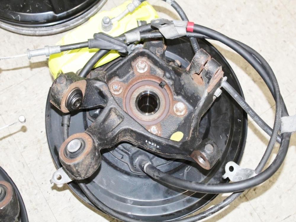 2018-2021 Subaru WRX STI OEM 6Pot 2Pot Brembo Brakes Calipers Rotors Spindles : Image 37