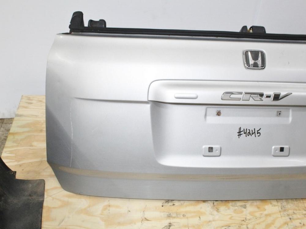 1997-2001 JDM Honda CR-V RD1 Spareless Rear End with Matching OEM Rear Bumper: Image 9