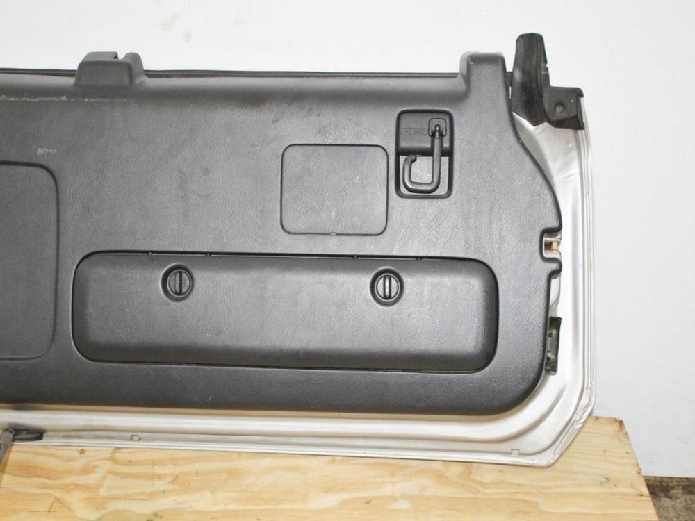 1997-2001 JDM Honda CR-V RD1 Spareless Rear End with Matching OEM Rear Bumper: Image 16