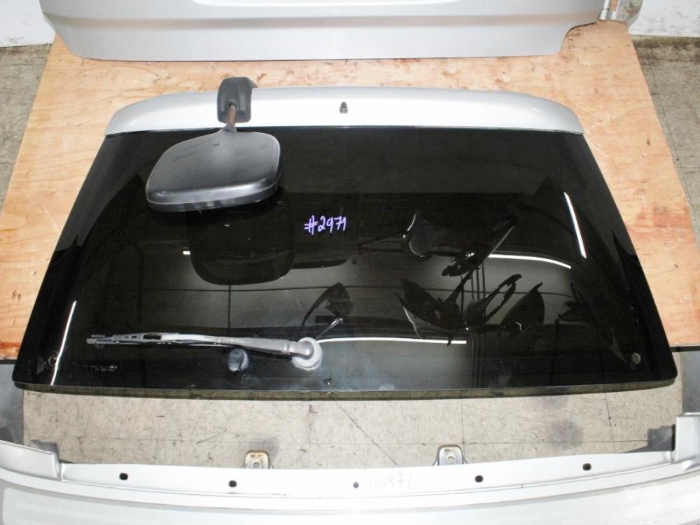 1997-2001 JDM Honda CR-V RD1 Spareless Rear End with Matching OEM Rear Bumper Rear Glass with Mirror: Image 10