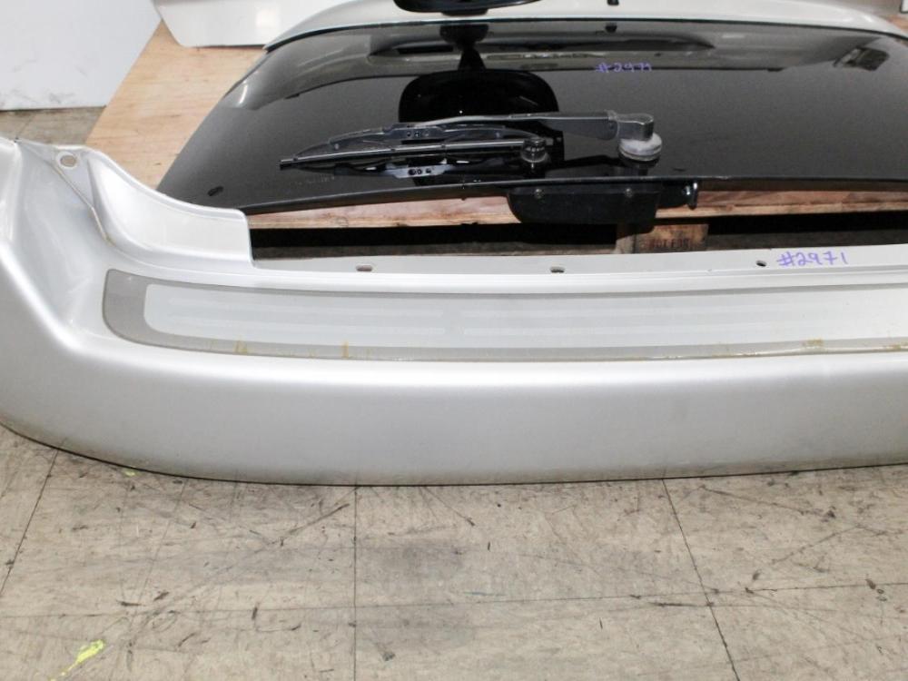 1997-2001 JDM Honda CR-V RD1 Spareless Rear End with Matching OEM Rear Bumper Rear Glass with Mirror: Image 8
