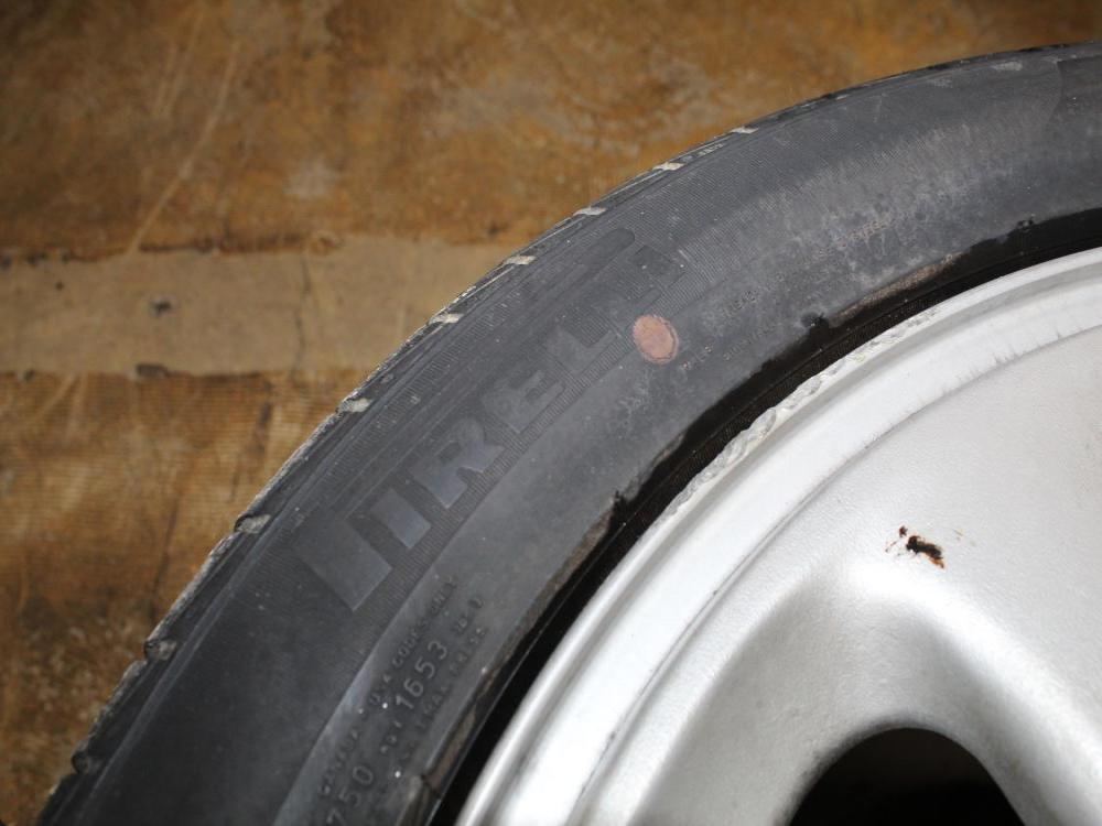 OEM Mitsubishi 3000GT Enkei 5x114.3 17x7.5 +46 Wheels with Tires: Image 1