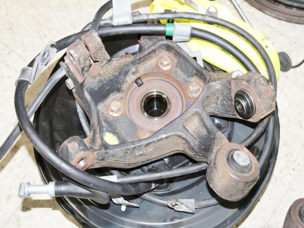 18-21 Subaru WRX STi OEM Brembo Brakes Front & Rear Sprindles Set: Image 44
