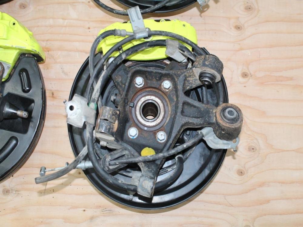 2018-2021 Subaru WRX STi OEM Brembo Brakes Front & Rear Sprindles Set: Image 17