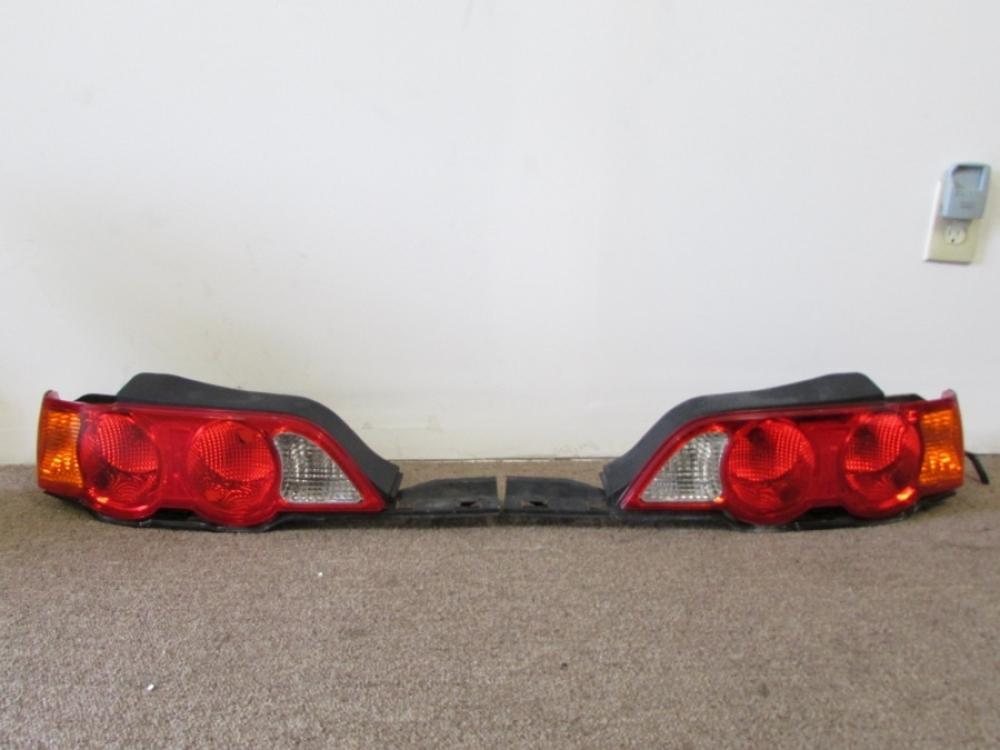 02 03 04 ACURA RSX DC5 TYPE R OEM JDM TAIL LIGHT SET: Image 3