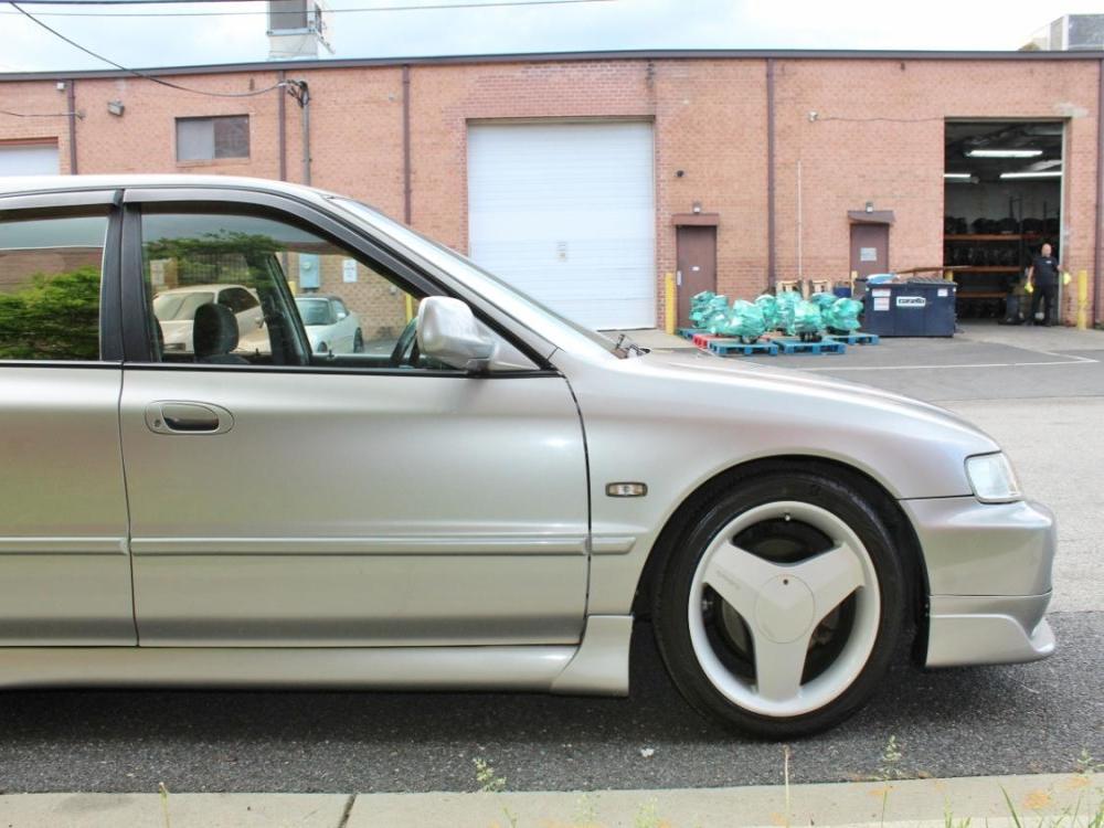1997 Honda Accord SIR Wagon H22A A/T : Image 24