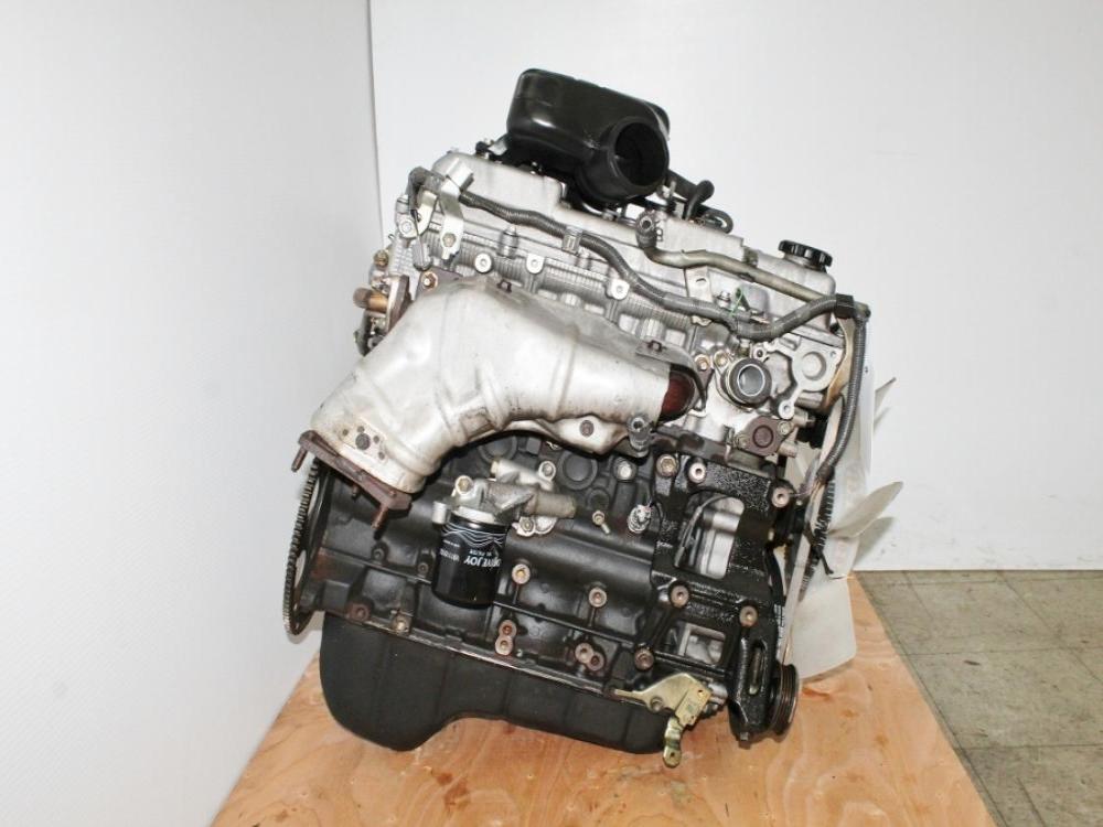 1997-2004 JDM Toyota Tacoma 3RZ-FE Engine 2.7L 4 Cylinder  : Image 7