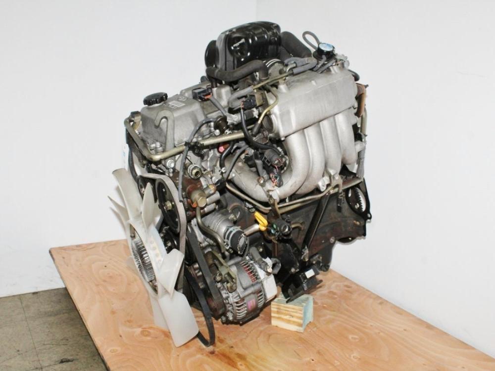 1997-2004 JDM Toyota Tacoma 3RZ-FE Engine 2.7L 4 Cylinder  : Image 3