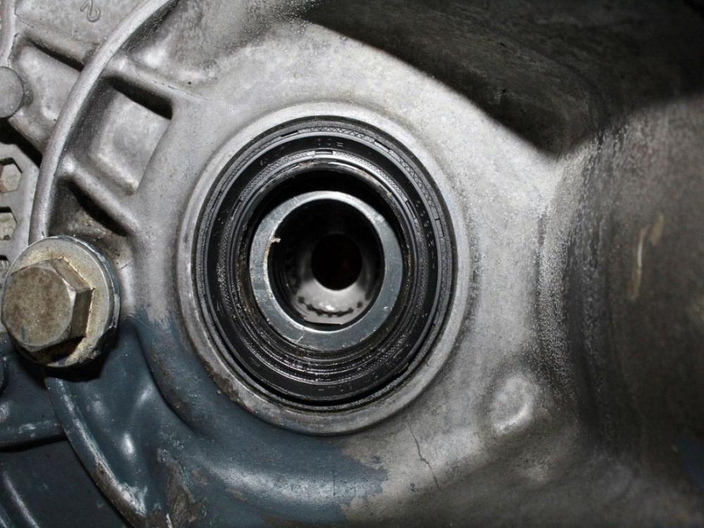 JDM 1996-2000 Honda Civic Type R EK9 B16B DOHC Vtec Engine S80 LSD Transmission Cusco Diff : Image 10