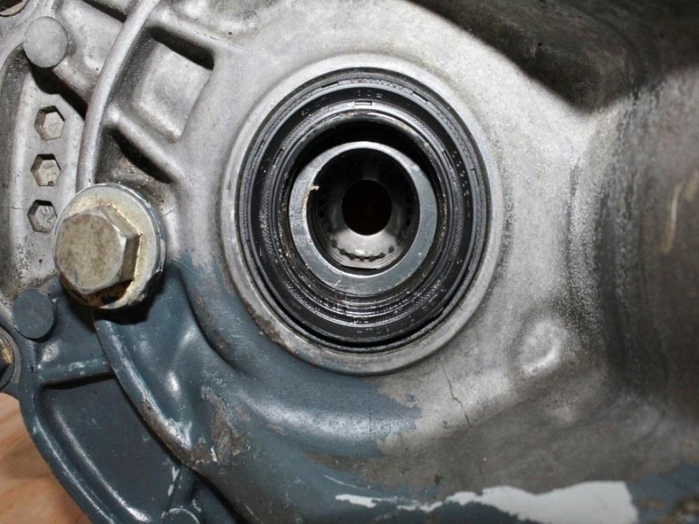 JDM 1996-2000 Honda Civic Type R EK9 B16B DOHC Vtec Engine S80 LSD Transmission Cusco Diff : Image 12