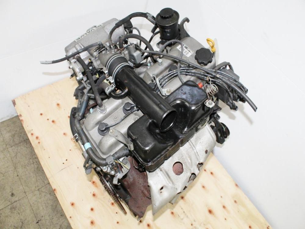 95-96 Toyota T100 3RZ-FE 2.7L Engine Rare 8-Port Intake | JDM Motor: Image 7