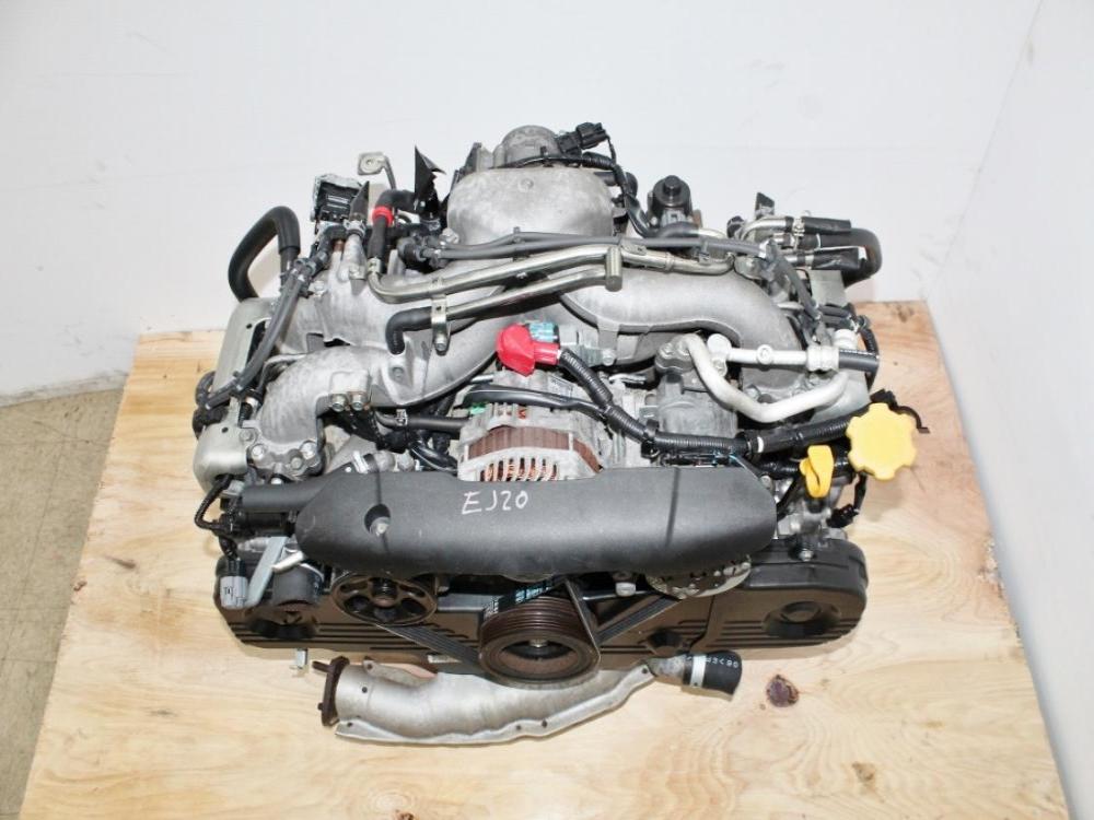 2000-2005 Subaru Impreza Engine EJ203 2.0L SOHC Non Turbo Motor: Image 1