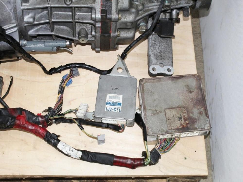 JDM Toyota 1JZ-GTE VVTI Engine 5 Speed RWD R154 Manual Transmission Front Sump Chaser Mark II Supra: Image 4