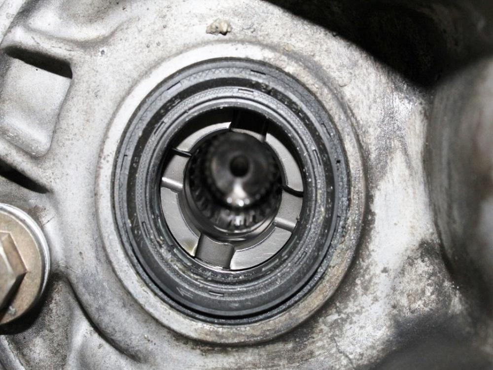 JDM Acura Integra DC2 Type R B18C Engine | S80 LSD Transmission & Spoon Headers | MD JDM Motors: Image 10