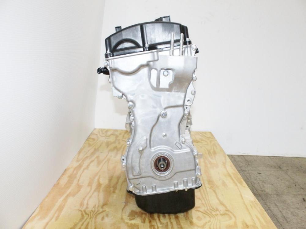 2010-2011-2012 Hyundai Santa Fe Engine 2.4L G4KE Theta II MPi 4-Cylinder Motor: Image 8