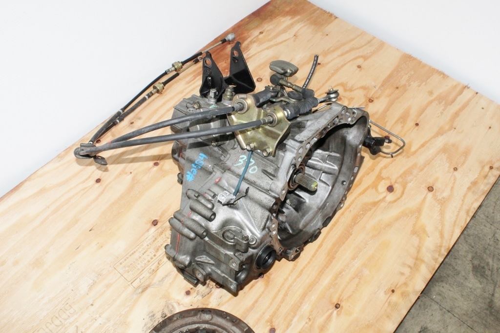 2000 2001 2002 2003 2004 2005 TOYOTA CELICA 5 SPEED MANUAL TRANSMISSION GT 1.8L: Image 12