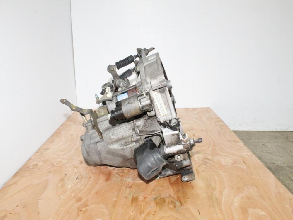 01 02 03 04 05 HONDA CIVIC MANUAL 5 SPEED TRANSMISSION 1.7L SOHC VTEC D17A: Image 1