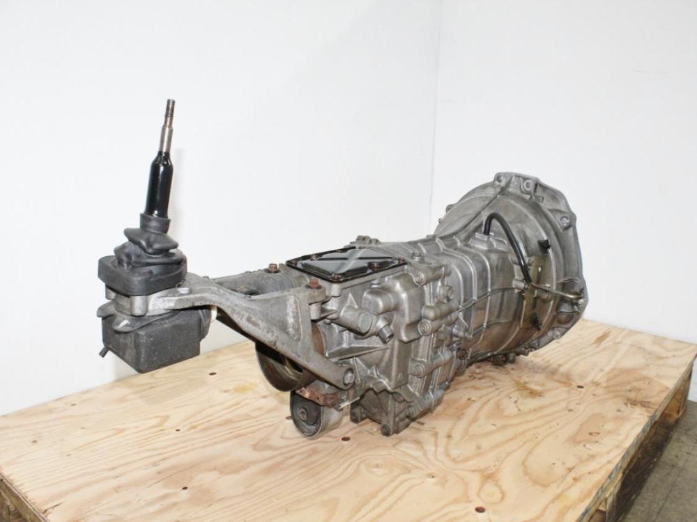 2003-2006 JDM Nissan 350Z 6 Speed Manual RWD Transmission 3.5L VQ35DE: Image 4