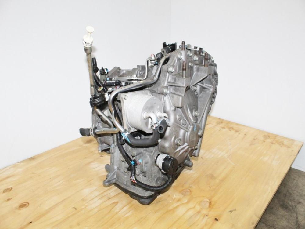 2008-2013 Mitsubishi Outlander 2.4L Autimatic CVT Transmission 2 Wheel Drive 2x4 : Image 1