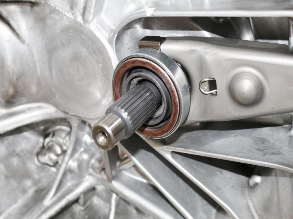 2023-2026 Honda Civic Type R 6 Speed LSD Manual Transmission FL5 2.0L Turbo: Image 4