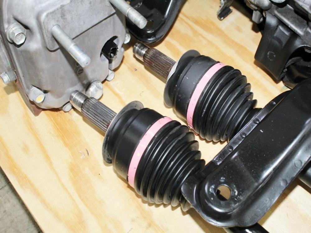 08-17 Subaru STI 6 Speed Transmission Complete Swap Kit Brembo Brakes R180 Differential Axles: Image 34