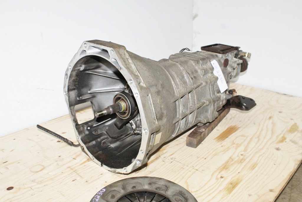 JDM 1990-1996 NISSAN 300ZX VG30DE NON TURBO 5 SPEED MANUAL TRANSMISSION RWD: Image 13