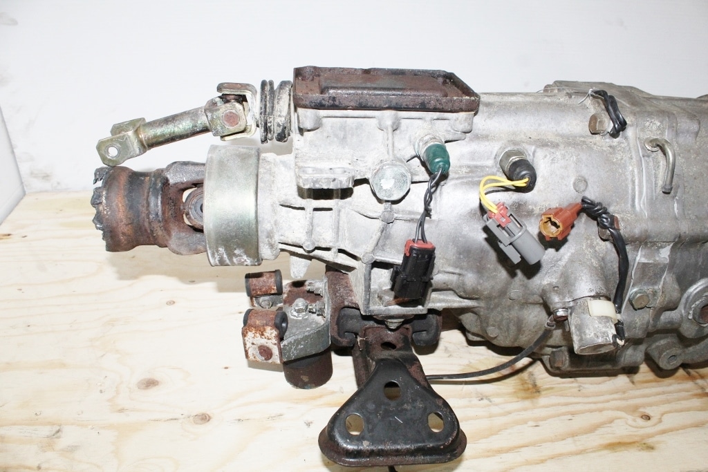 JDM 1990-1996 NISSAN 300ZX VG30DE NON TURBO 5 SPEED MANUAL TRANSMISSION RWD: Image 6